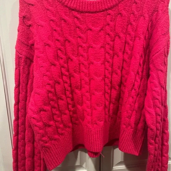 a new day Cropped Cable Knit Sweater - Hot Pink Women’s Large - Picture 5 of 6